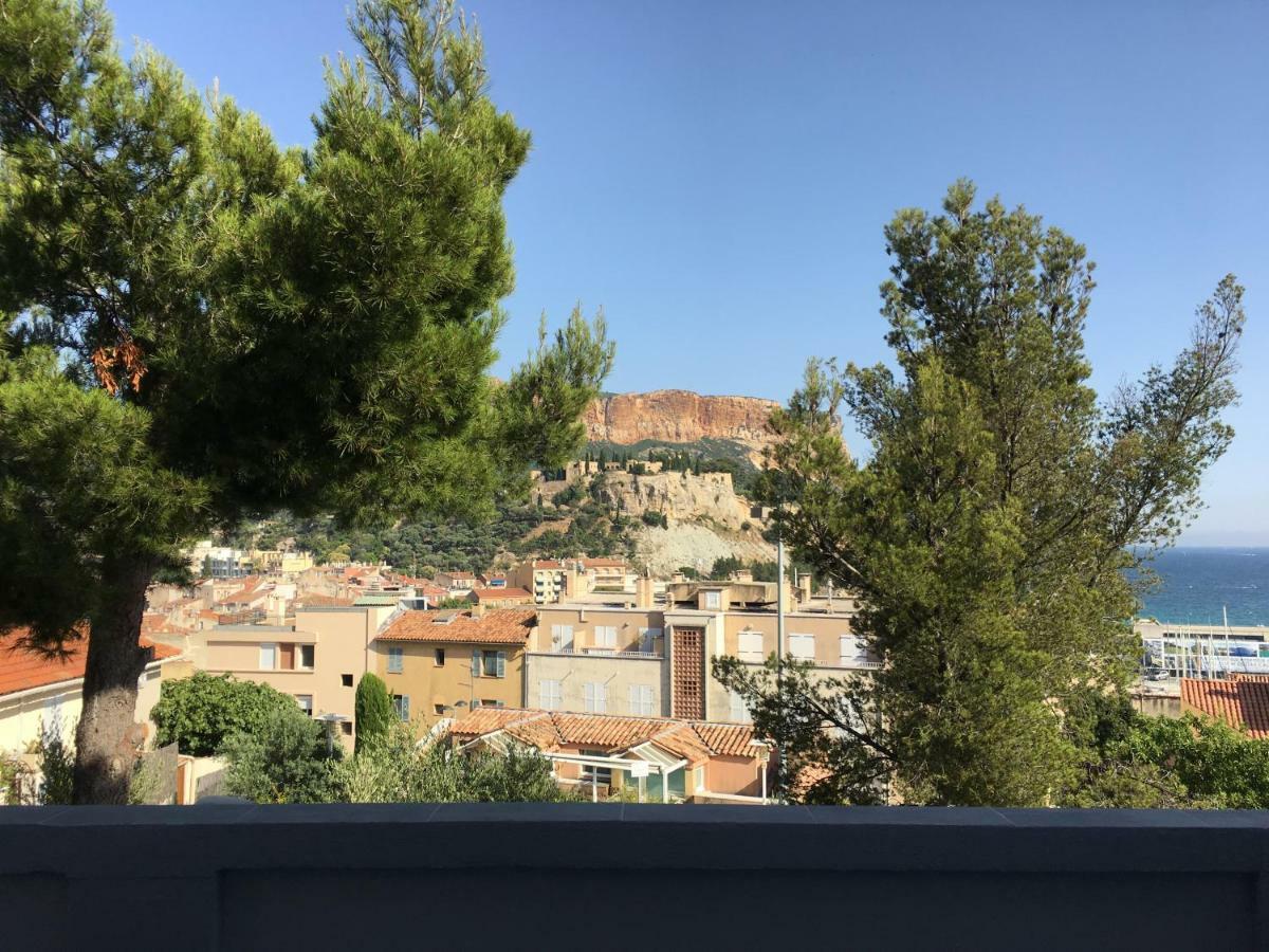Sunrise * Cassis